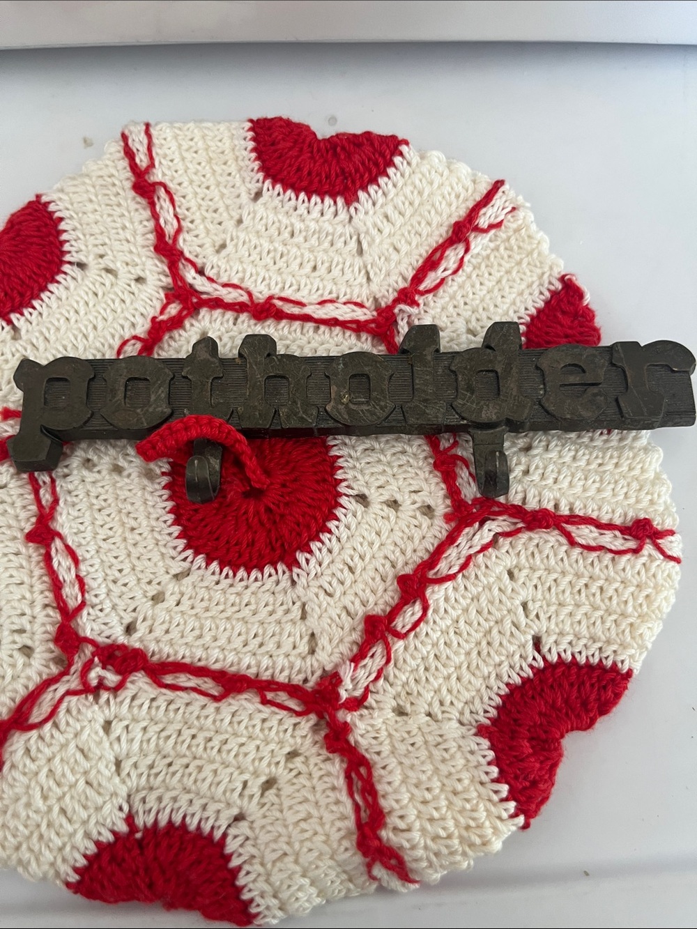 Vintage “potholder” Hook Magnet